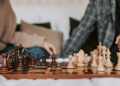 chess players Play grid